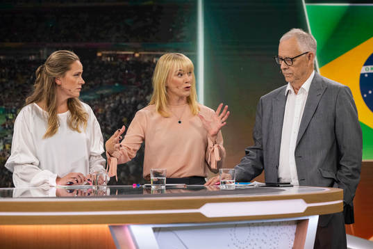 Lisa Dahlkvist, Johanna Frisk, och Lars Lagerbäck