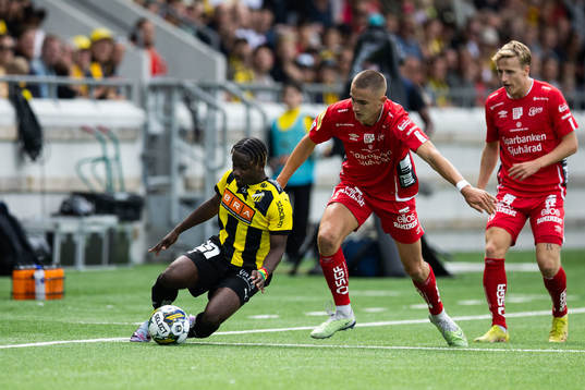 Häckens Ibrahim Sadiq och Elfsborgs Gustaf Lagerbielke
