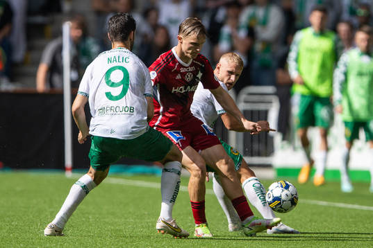 Hammarbys Adi Nalic och Simon Strand mot IFK Norrköpings