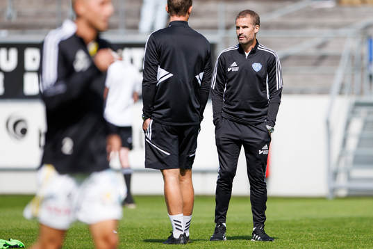 Falkenbergs tränare Christoffer Andersson