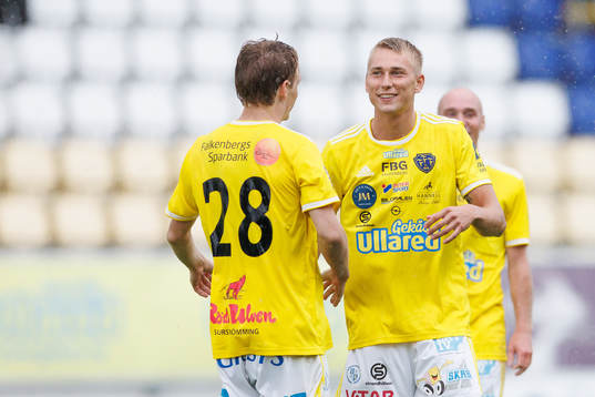 Falkenbergs Gabriel Johansson jublar