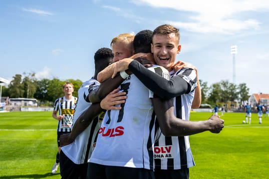 Landskronas Robin Dzabic jublar