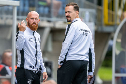 Landskronas tränare Max Mölder och analytiker Amir