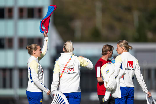 Magdalena Eriksson, Stina Blackstenius and Fridolina Rolfö