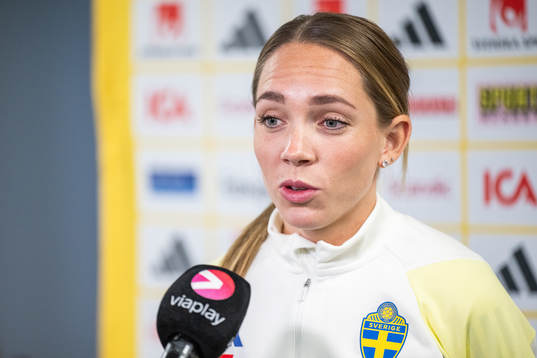 Elin Rubensson of the Swedish women's national football