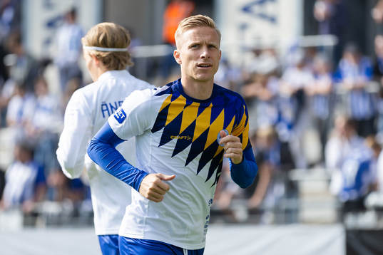 IFK Göteborgs Oscar Wendt innan fotbollsmatchen i