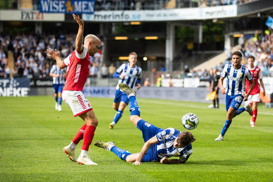 Kalmars Rasmus Sjöstedt och IFK Göteborgs Gustaf Norlin