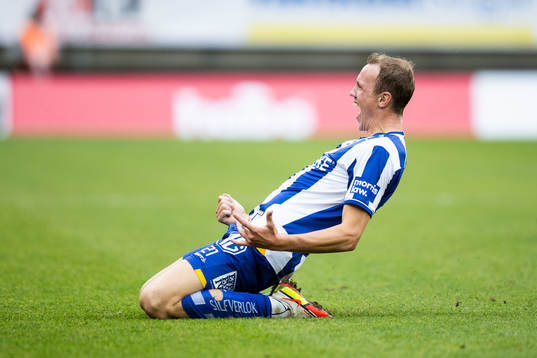 IFK Göteborgs Adam Carlén jublar