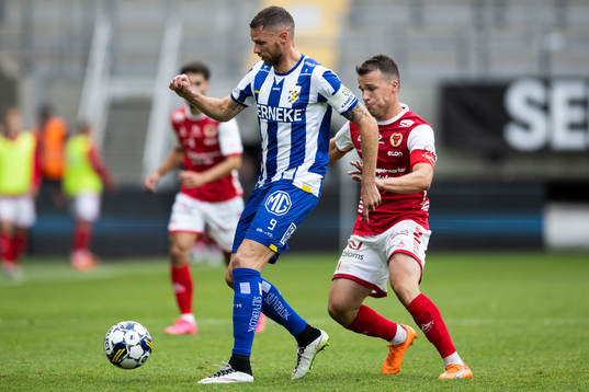 IFK Göteborgs Marcus Berg och Kalmars Simon Skrabb