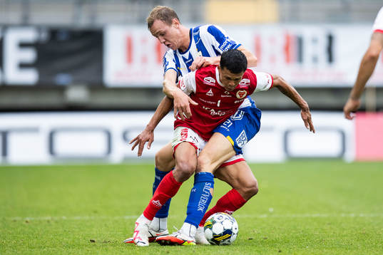 IFK Göteborgs Adam Carlén och Kalmars Romario Pereira