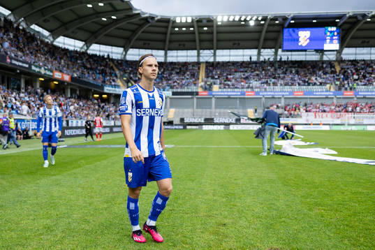 IFK Göteborgs Lucas Kåhed innan fotbollsmatchen i