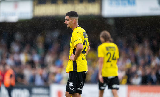 Mjällbys Argjend Miftari deppar