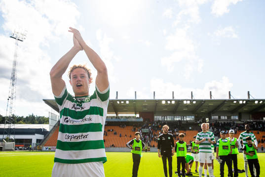 Västerås SKs Herman Magnusson jublar