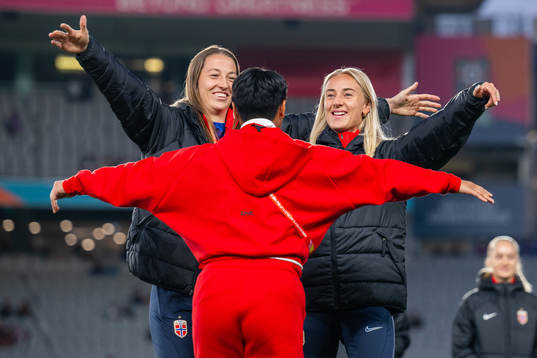 Goalkeeper Cecilie Fiskerstrand of Norway, Meryll Serrano