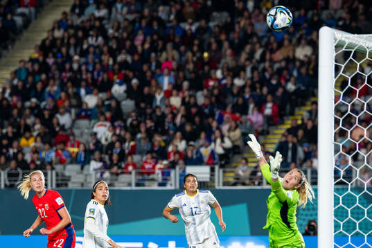 Sophie Román Haug of Norway scores the 2-0 goal