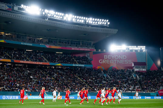 Players of Norway celebrate