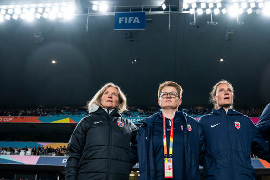 Head coach Hege Riise, assistant coach Monica Knudsen and