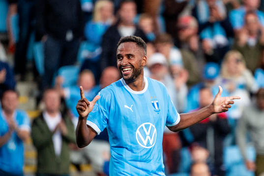 Bläddra bland fler bilder av Fotboll, Allsvenskan, Malmö FF - Värnamo