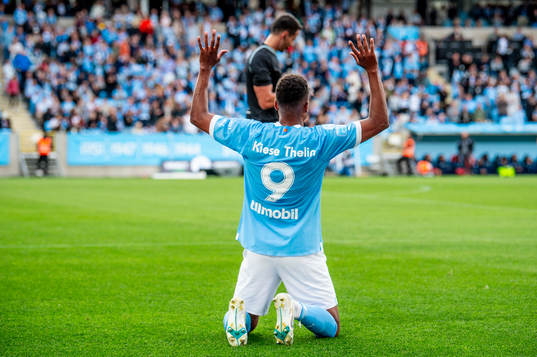 Malmö FFs Isaac Kiese Thelin jublar