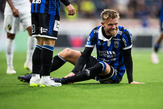 Sirius Dennis Widgren har ont