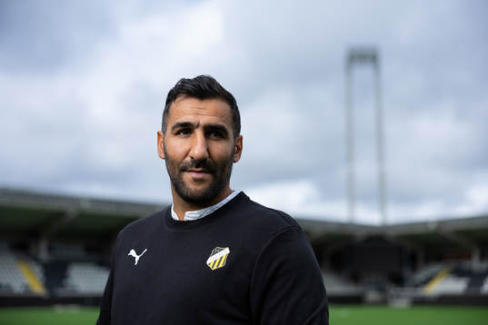 Häckens nya damallsvenska tränare Mak Lind