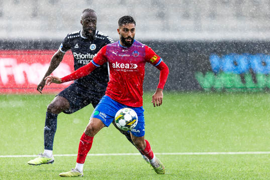 Utsiktens Ronald Mukiibi och Helsingborgs Amin Al-Hamawi