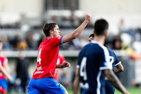 Helsingborgs Thomas Rogne jublar