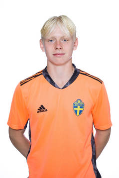 Izak Stattin