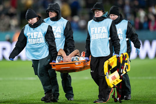 Florencia Bonsegundo of Argentina in pain