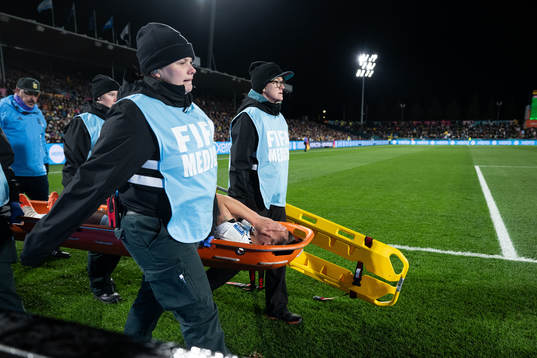 Florencia Bonsegundo of Argentina in pain