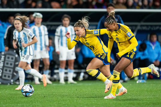 Johanna Rytting Kaneryd and Madelen Janogy of Sweden