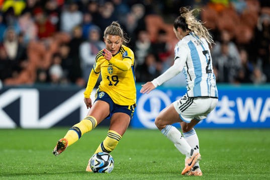 Johanna Rytting Kaneryd of Sweden and Adriana Sachs of