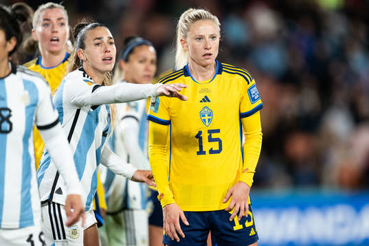 Adriana Sachs of Argentina and Rebecka Blomqvist of Sweden