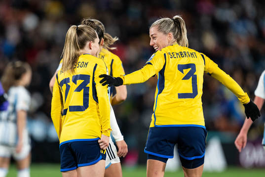 Elin Rubensson of Sweden celebrates with Linda Sembrant