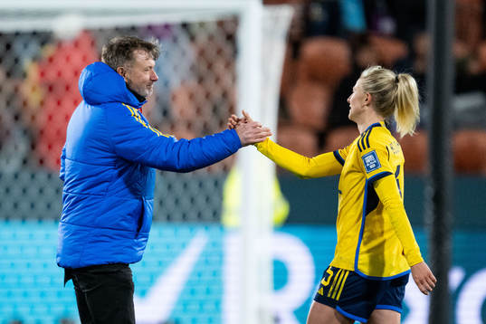 Head coach Peter Gerhardsson and Rebecka Blomqvist of