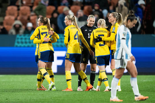 Elin Rubensson, Stina Lennartsson, goalkeeper Jennifer