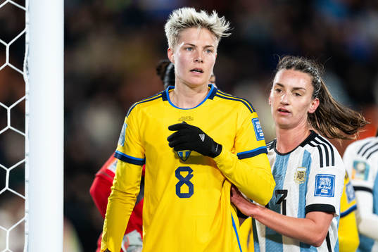 Lina Hurtig of Sweden and Sophia Braun of Argentina