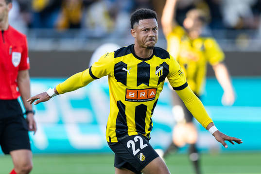Tobias Sana of Häcken celebrates