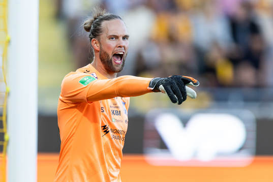 Goalkeeper Jonatan Johansson of Klaksvik