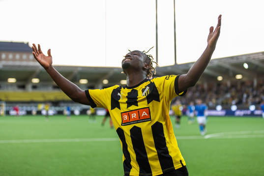 Ibrahim Sadiq of Häcken looks dejected