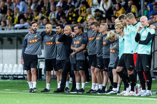 Staff and players of Häcken