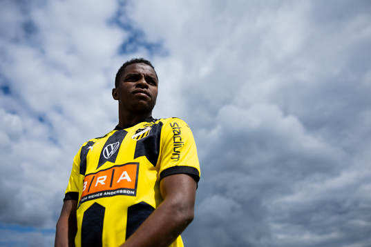 Häckens nyförvärv Abdulrazaq Ishaq