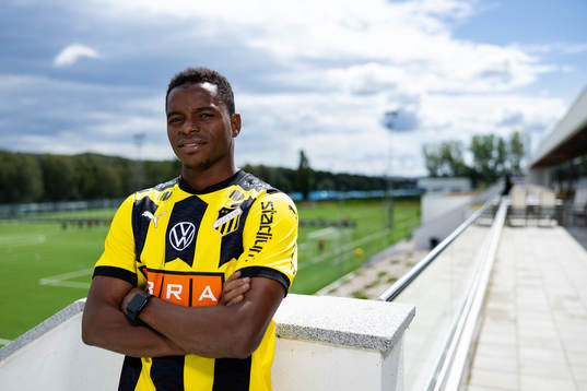 Häckens nyförvärv Abdulrazaq Ishaq
