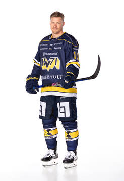 s Simon Önerud