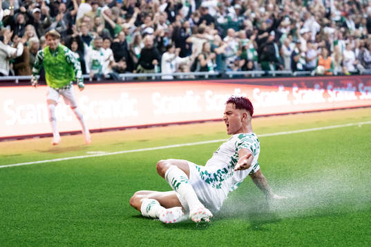Jusef Erabi of Hammarby celebrates