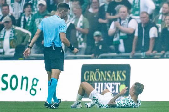 Fredrik Hammar of Hammarby in pain