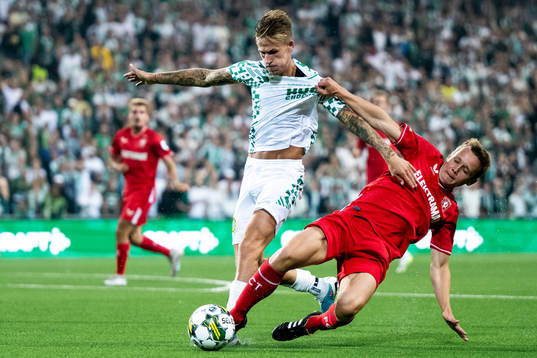 Fredrik Hammar of Hammarby and Mathias Kjølo of Twente