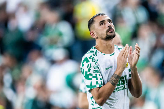 Loret Sadiku of Hammarby looks dejected