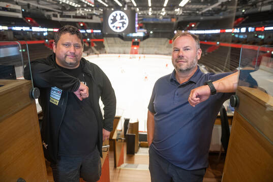 Modo hockeys sportchef Henrik Gradin och huvudtränare