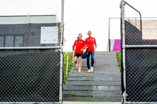 Tuva Hansen and Anja Sønstevold of Norway at a training